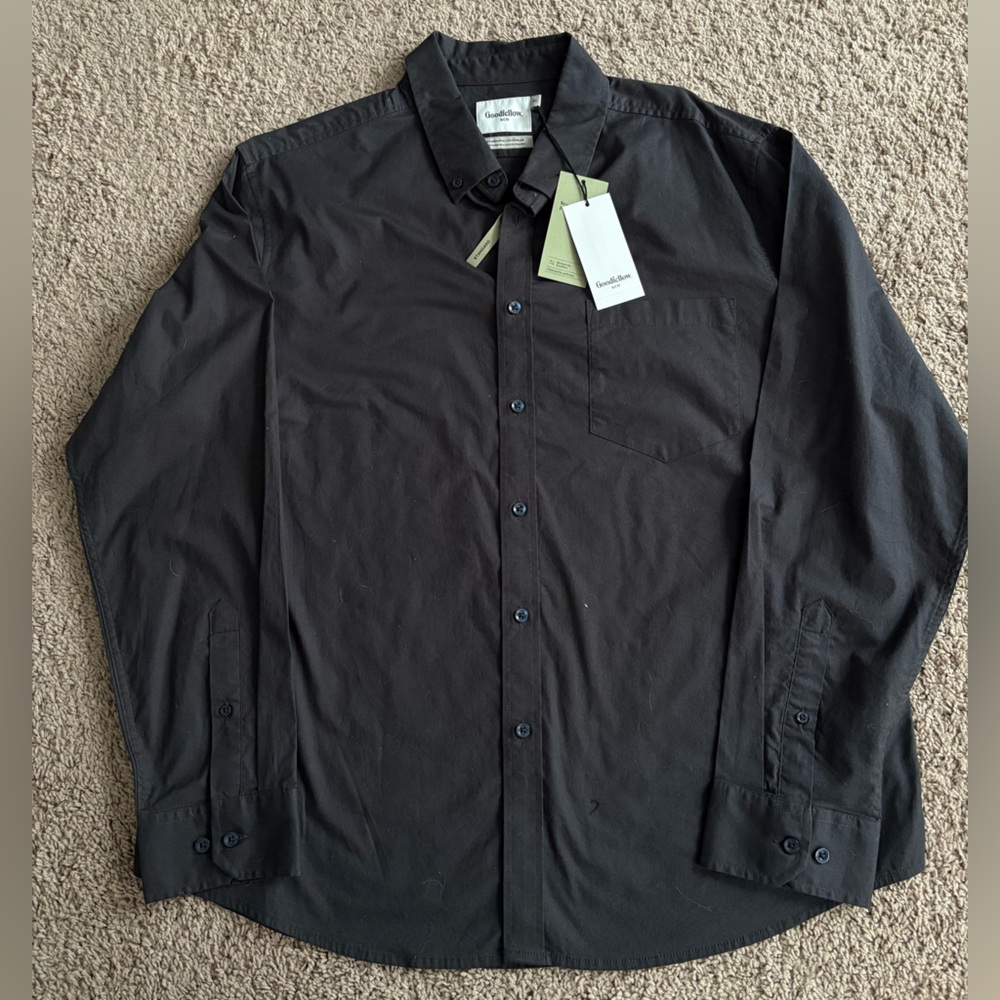 Men’s long sleeve dress shirt